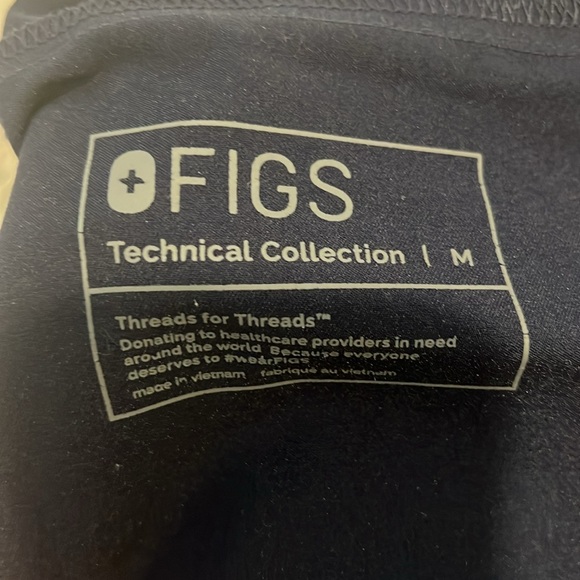 FIGS Joggers - Picture 3 of 4